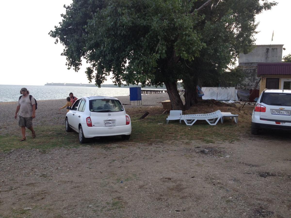 Guest House Tri Topolya Lidzava Εξωτερικό φωτογραφία